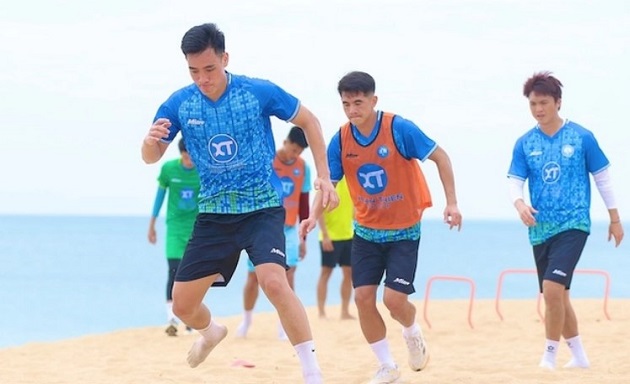 Khởi Đầu Mới Dưới Ánh Mặt Trời